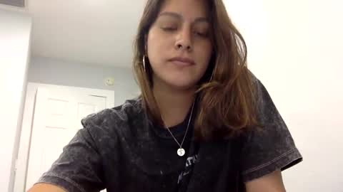 Paulette online show from February 2025 07:19:02 PM