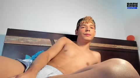 Dark Eros online show from November 2025 10:32:01 PM