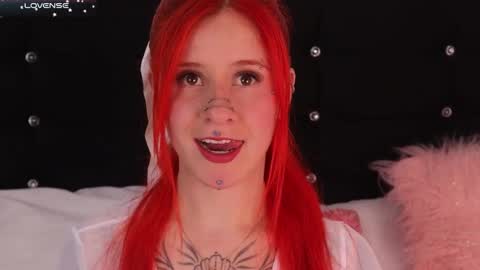 Snapshot of daarlene chatting on February 2025 09:04:02 PM Darlene online show from February 2025 09:04:02 PM