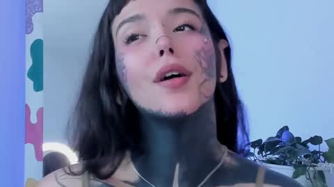 Snapshot of daarlene chatting on March 2025 10:02:02 PM Darlene online show from March 2025 10:02:02 PM