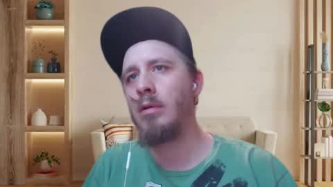 Snapshot of dabbydaddy25 chatting on December 2025 07:49:02 AM dabbydaddy25 online show from December 2025 07:49:02 AM