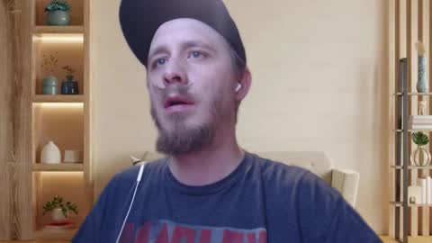 Snapshot of dabbydaddy25 chatting on December 2025 09:07:01 AM dabbydaddy25 online show from December 2025 09:07:01 AM