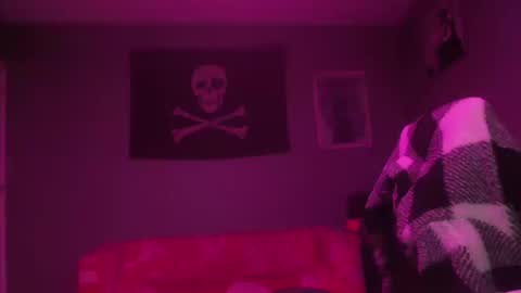 Snapshot of dabirdfree chatting on March 2026 06:47:01 PM Destroyer online show from March 2026 06:47:01 PM