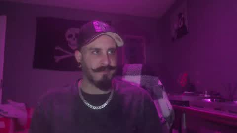 Snapshot of dabirdfree chatting on April 2026 02:28:01 AM Destroyer online show from April 2026 02:28:01 AM