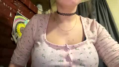 Snapshot of dabqueen_1994 chatting on March 2026 11:36:01 AM dabqueen_1994 online show from March 2026 11:36:01 AM