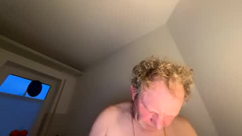 Snapshot of dachdecker7269 chatting on March 2026 05:22:01 AM dachdecker7269 online show from March 2026 05:22:01 AM