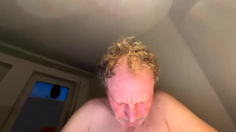 Snapshot of dachdecker7269 chatting on March 2026 05:11:01 AM dachdecker7269 online show from March 2026 05:11:01 AM
