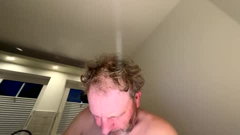 Snapshot of dachdecker7269 chatting on April 2026 04:07:01 AM dachdecker7269 online show from April 2026 04:07:01 AM