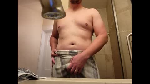 DadBod47 online show from December 2024 04:44:02 PM