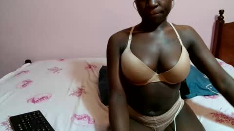Snapshot of daddies_love02 chatting on May 2026 03:07:02 PM mish online show from May 2026 03:07:02 PM
