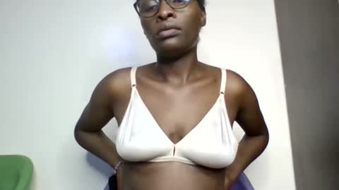 Snapshot of daddies_lover chatting on April 2026 05:03:02 PM Goddess online show from April 2026 05:03:02 PM