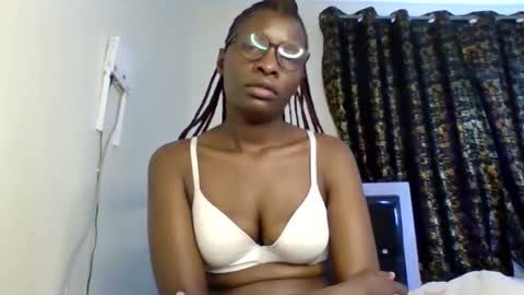 Snapshot of daddies_lover chatting on April 2026 12:42:01 PM Goddess online show from April 2026 12:42:01 PM