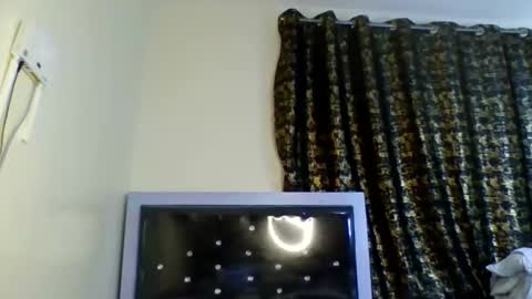 Snapshot of daddies_lover chatting on April 2026 06:10:01 PM Goddess online show from April 2026 06:10:01 PM