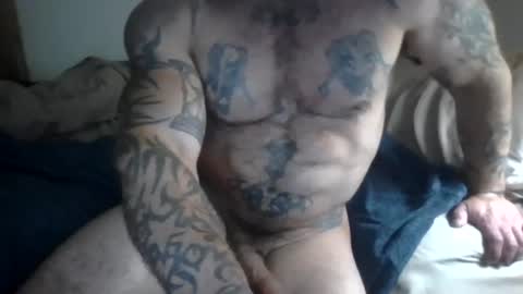 Snapshot of daddy640295 chatting on July 2026 04:19:01 AM daddy640295 online show from July 2026 04:19:01 AM