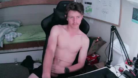 Snapshot of daddy__desires chatting on April 2026 09:47:01 AM daddy__desires online show from April 2026 09:47:01 AM