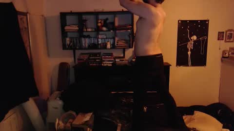 Snapshot of daddy_werewolf chatting on March 2026 06:08:01 AM daddy_werewolf online show from March 2026 06:08:01 AM