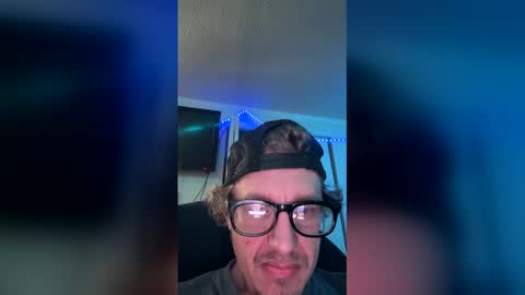 Snapshot of daddybigdick480 chatting on February 2026 02:10:01 AM daddybigdick480 online show from February 2026 02:10:01 AM