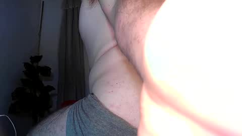 Snapshot of daddyfeet29 chatting on March 2025 02:06:02 AM Greekboy28 online show from March 2025 02:06:02 AM