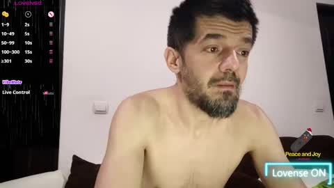 Snapshot of daddynextdoor86 chatting on March 2026 03:11:01 AM daddynextdoor86 online show from March 2026 03:11:01 AM