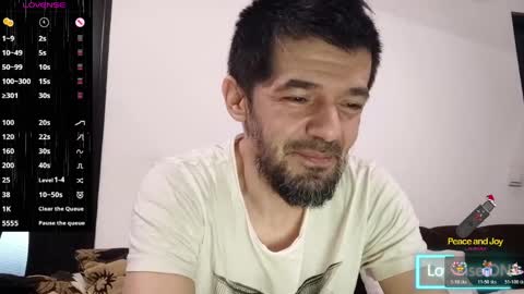 Snapshot of daddynextdoor86 chatting on March 2026 05:35:01 AM daddynextdoor86 online show from March 2026 05:35:01 AM