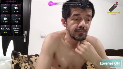 Snapshot of daddynextdoor86 chatting on April 2026 04:21:01 AM daddynextdoor86 online show from April 2026 04:21:01 AM