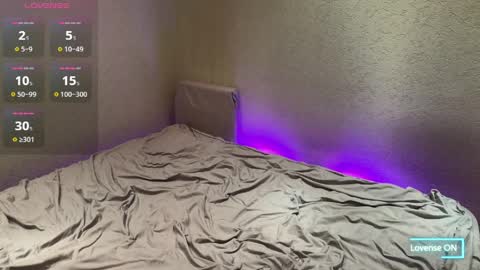 daddys_lil_monsterr online show from April 2026 04:52:01 PM