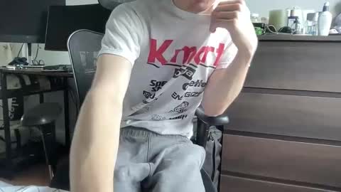 Snapshot of daddysfavorite01 chatting on March 2026 03:50:02 PM daddys boy online show from March 2026 03:50:02 PM