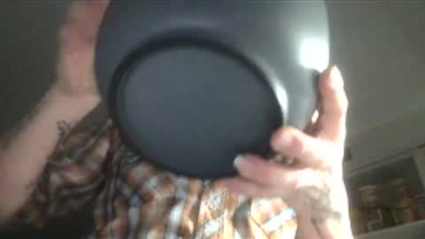 Snapshot of daddyshytbyrd chatting on March 2026 05:44:01 AM Daddyshytbyrd online show from March 2026 05:44:01 AM
