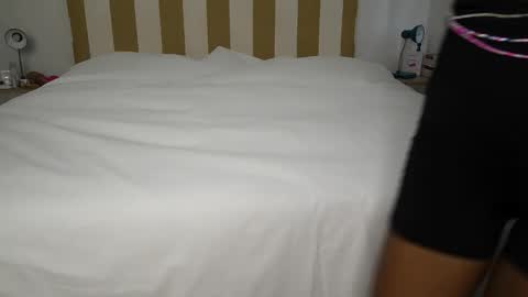 Snapshot of daddyslittleebony chatting on February 2025 10:48:02 AM daddyslittleebony online show from February 2025 10:48:02 AM