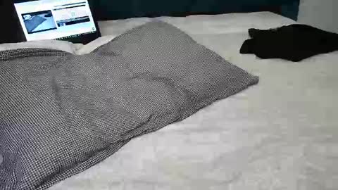 Snapshot of daddyslittleebony chatting on November 2025 05:50:01 AM daddyslittleebony online show from November 2025 05:50:01 AM