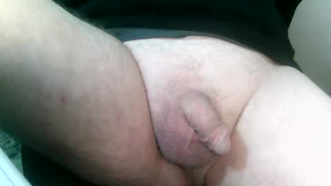 Snapshot of daddysmalls_55 chatting on December 2024 08:25:02 PM daddysmalls online show from December 2024 08:25:02 PM