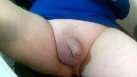 Snapshot of daddysmalls_55 chatting on January 2025 10:26:01 PM daddysmalls online show from January 2025 10:26:01 PM