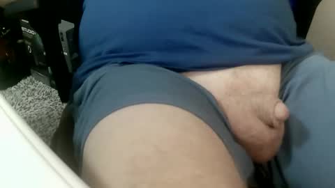 Snapshot of daddysmalls_55 chatting on January 2025 01:36:02 AM daddysmalls online show from January 2025 01:36:02 AM