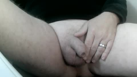 Snapshot of daddysmalls_55 chatting on January 2025 04:21:02 PM daddysmalls online show from January 2025 04:21:02 PM