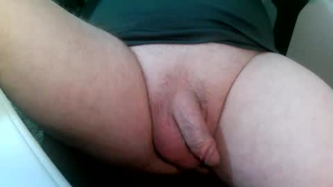 Snapshot of daddysmalls_55 chatting on March 2025 01:11:01 AM daddysmalls online show from March 2025 01:11:01 AM