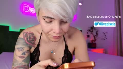 Snapshot of daddyspixxie chatting on April 2026 04:19:01 PM daddyspixxie online show from April 2026 04:19:01 PM