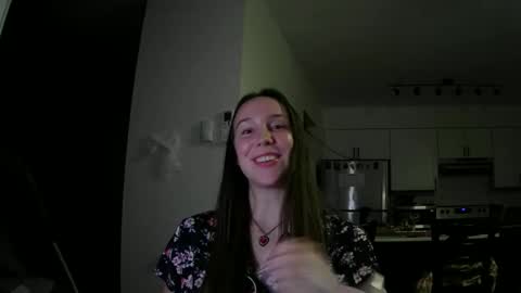 Snapshot of daddysssgoodgirl chatting on December 2025 08:55:02 AM daddys good girl online show from December 2025 08:55:02 AM