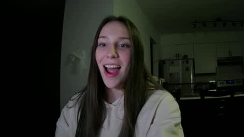 Snapshot of daddysssgoodgirl chatting on January 2026 08:40:01 AM daddys good girl online show from January 2026 08:40:01 AM