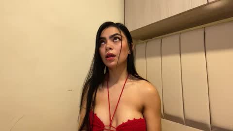 Sophie online show from October 2025 12:40:02 AM