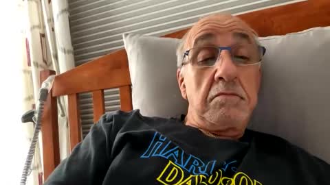 daddyweis online show from October 2025 02:01:02 AM