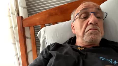 Snapshot of daddyweis chatting on April 2026 04:26:02 AM daddyweis online show from April 2026 04:26:02 AM