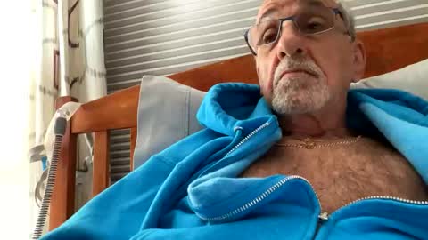 daddyweis online show from June 2026 03:44:01 AM