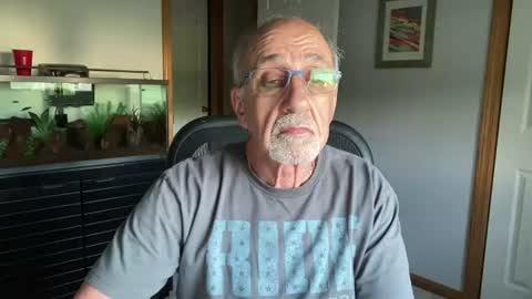 daddyweis online show from June 2026 11:18:02 PM