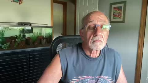 daddyweis online show from July 2026 09:57:01 PM