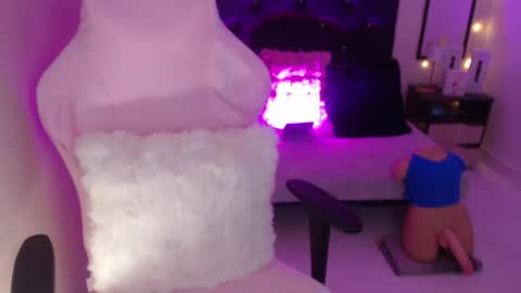 amanda online show from May 2026 12:44:02 PM