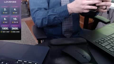 Snapshot of dadssecret69 chatting on February 2026 02:33:01 PM DadsSecret online show from February 2026 02:33:01 PM