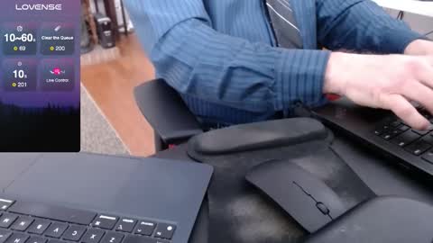 Snapshot of dadssecret69 chatting on February 2026 04:21:02 PM DadsSecret online show from February 2026 04:21:02 PM