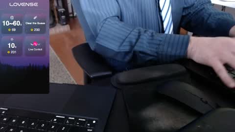 Snapshot of dadssecret69 chatting on April 2026 05:25:02 PM DadsSecret online show from April 2026 05:25:02 PM