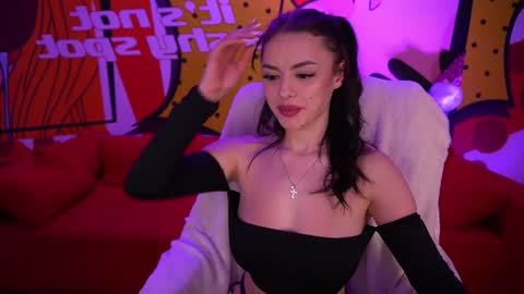 daenerys_daen online show from December 2024 07:37:02 PM