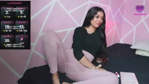 Snapshot of dafna_and_kris chatting on June 2026 06:34:01 PM dafna and kris online show from June 2026 06:34:01 PM